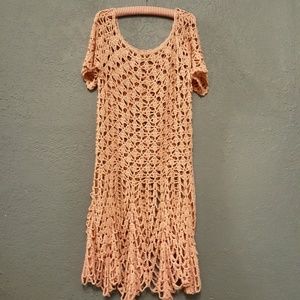 Beautiful crocheted dress in pale pink Worn once
